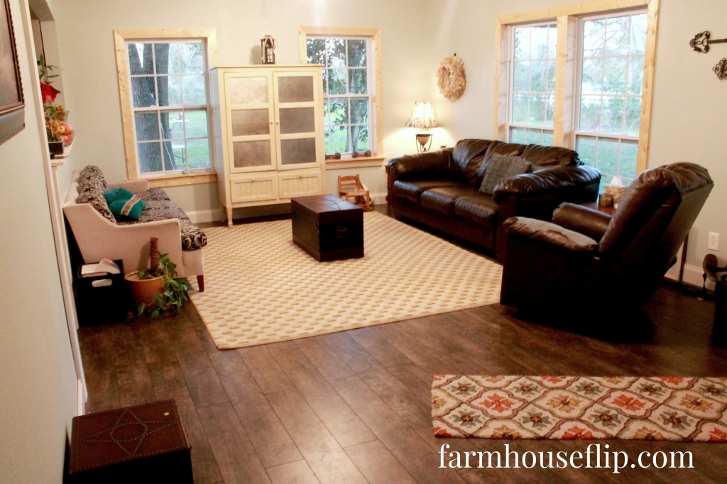 farmhouse flip living room