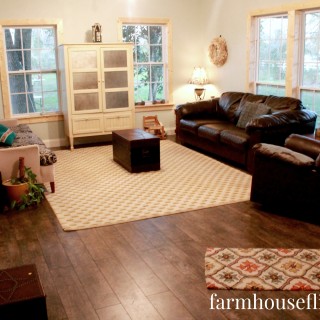 farmhouse flip living room